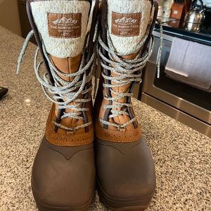 North face Snow Boots